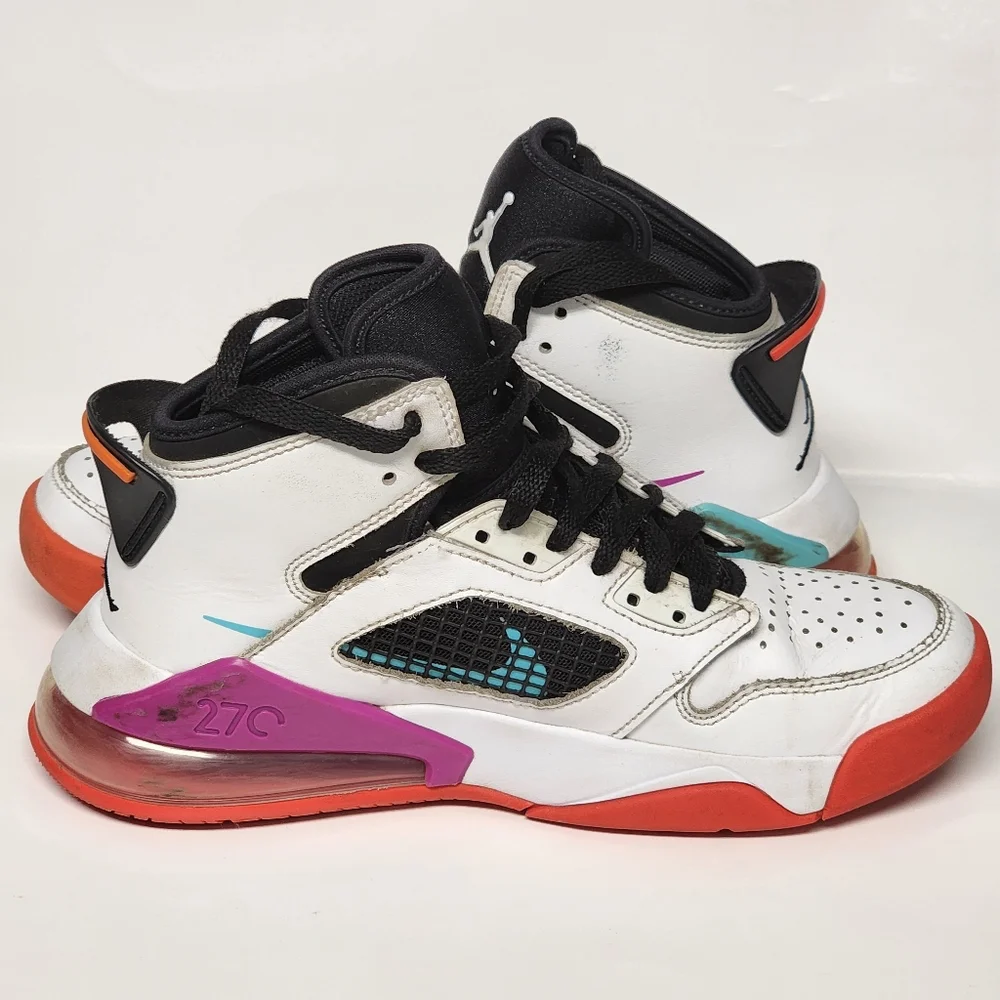 Nike Air Jordan Mars 270 GS White Hyper Violet Sneakers Shoes Boys 5.5 Y